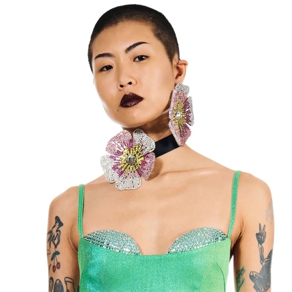 Designer Earring Hook - Picture 3 of 3